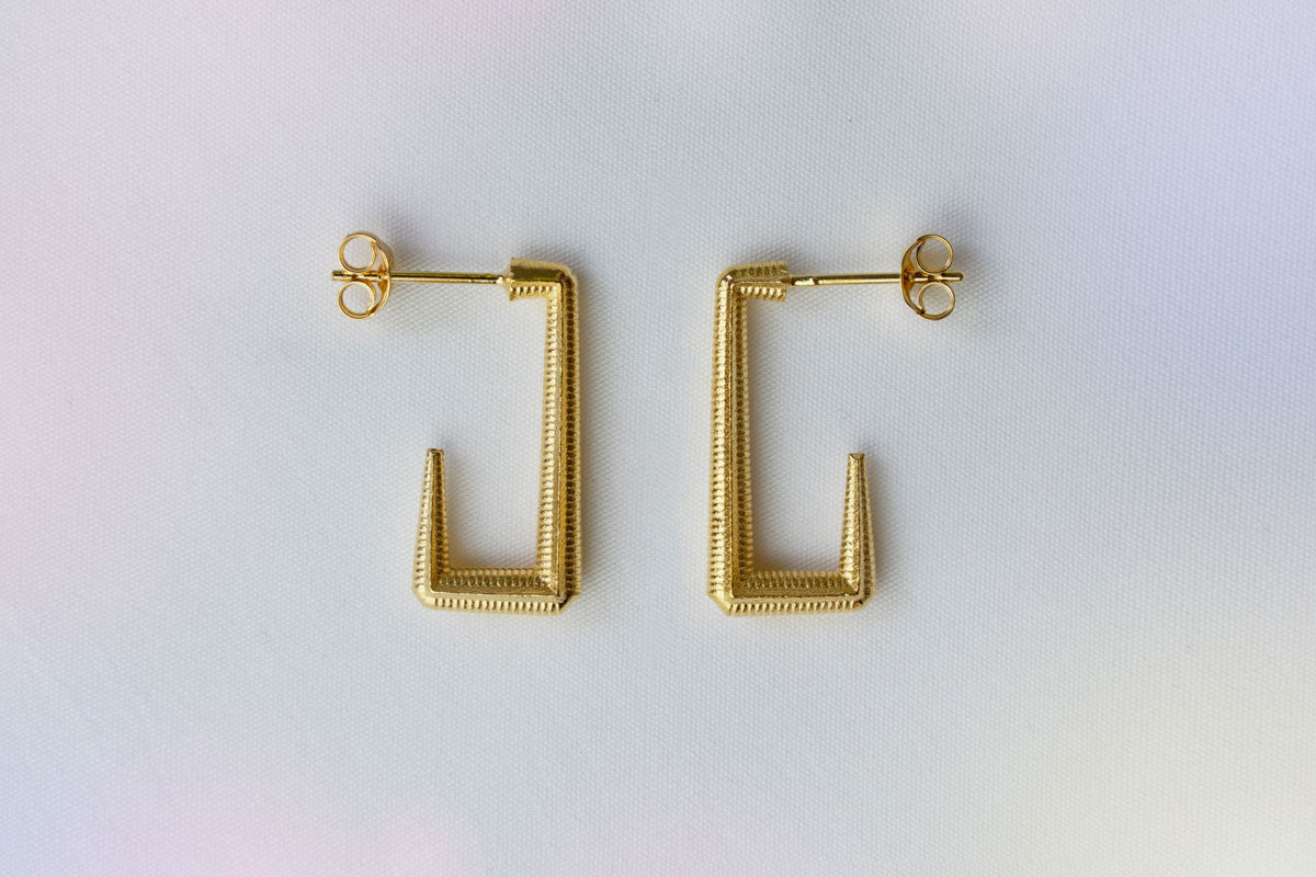 Medium Angled Hoops 18k gold vermeil